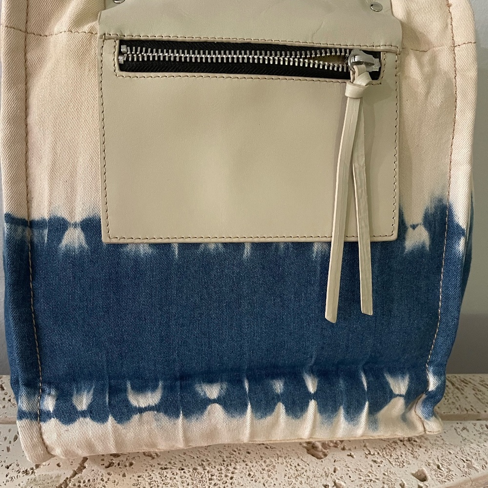 Brand new Lucky Brand Purse